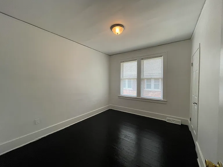 4708 Lakewood St — Photo 11