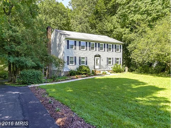 1st image of 10322 Shaw Dr