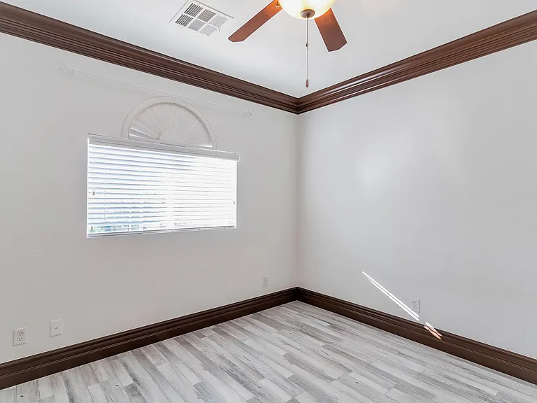 11392 Rancho Portena Ave — Photo 22