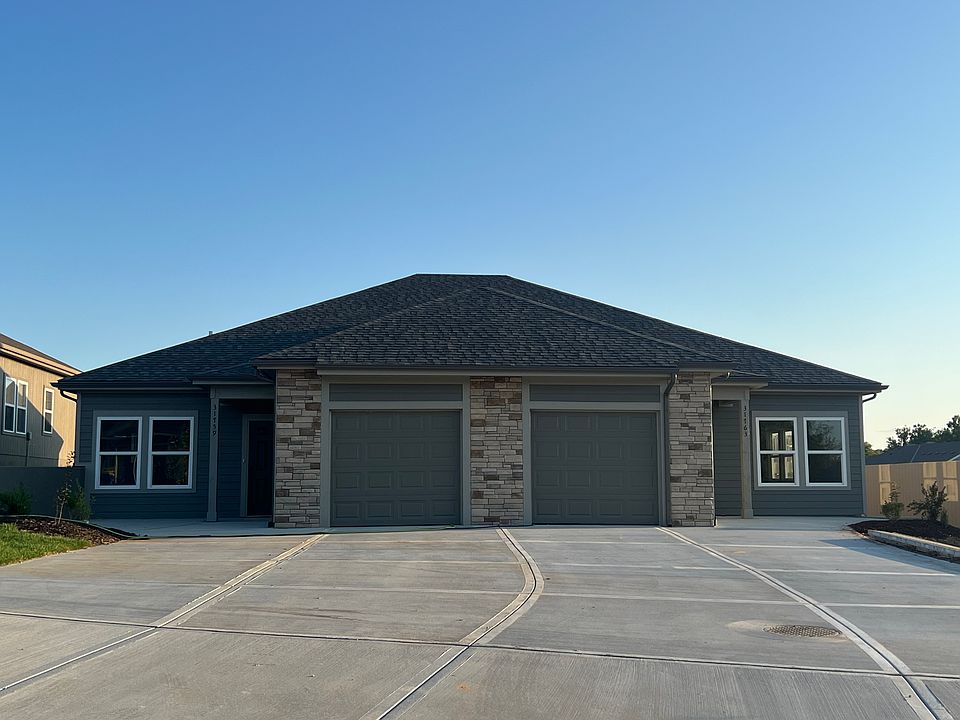 1st image of 31759 W 83rd Cir