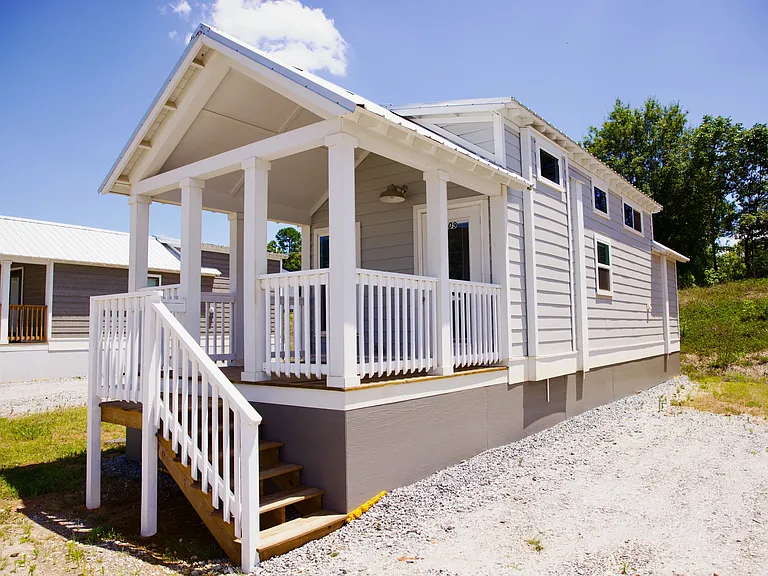 Seashore exterior - Copy (002)