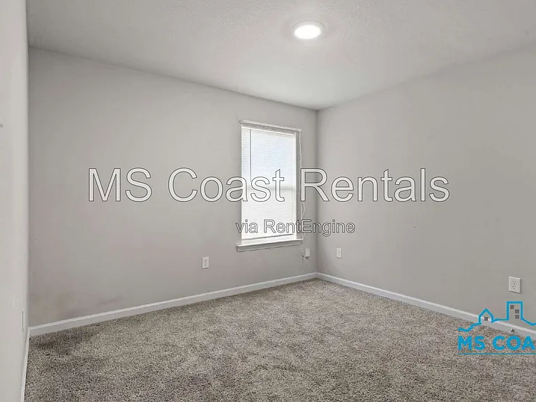 15236 Cypress Way — Photo 20