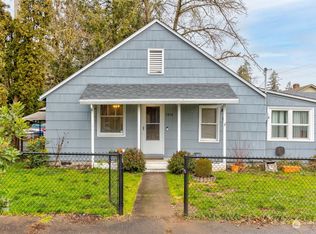 2810 E 33rd St, Vancouver, WA 98661