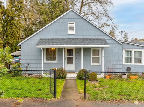 2810 E 33rd Street, Vancouver, WA 98661