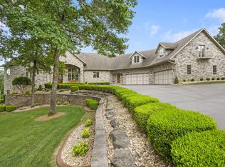119 Silver Oak Way, Branson West, MO 65737