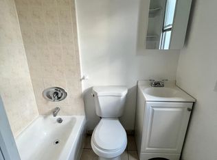 204 Erie St APT 2, Elizabethport, NJ 07206