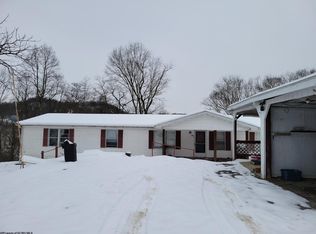 120 Turkey Knob Rd, Worthington, WV 26591