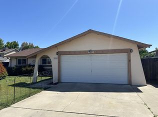 2820 Ball Ct, Turlock, CA 95382