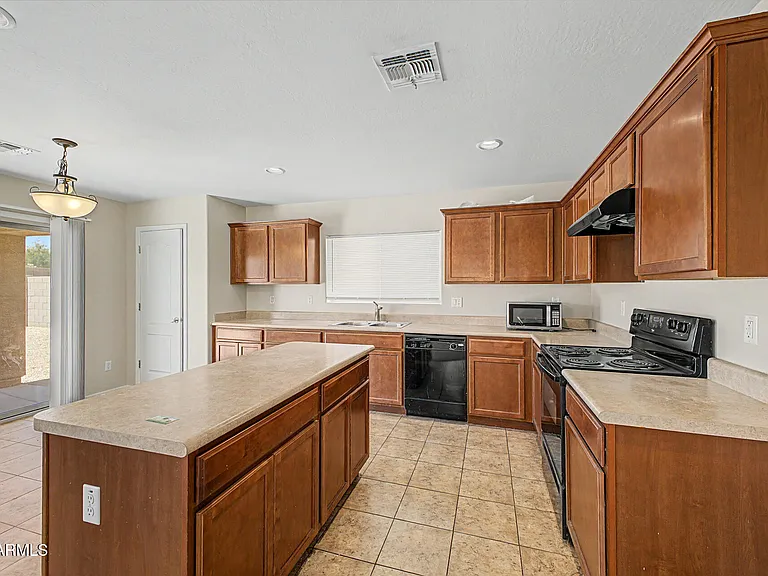 17118 N 184th Ln — Photo 13
