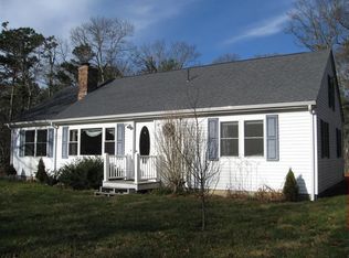 118 Mariner Cir, Cotuit, MA 02635