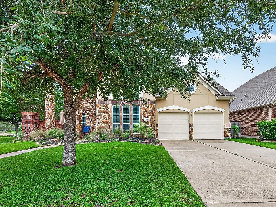 1st image of 25646 Luna Vista Ln