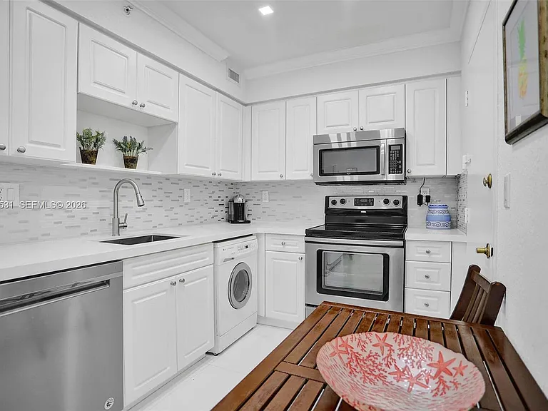 2501 S Ocean Dr #339 — Photo 11