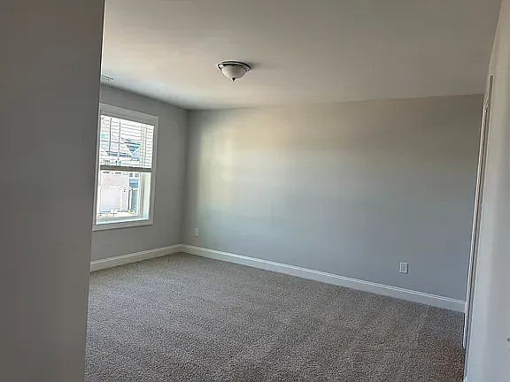 529 Eversden Dr — Photo 7