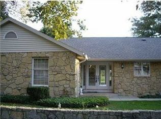 17160 Barryknoll Way, Granger, IN 46530