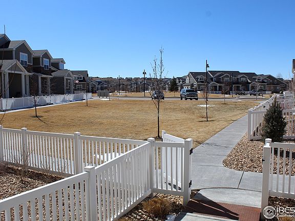 4th image of 2163 Montauk Ln Unit 2
