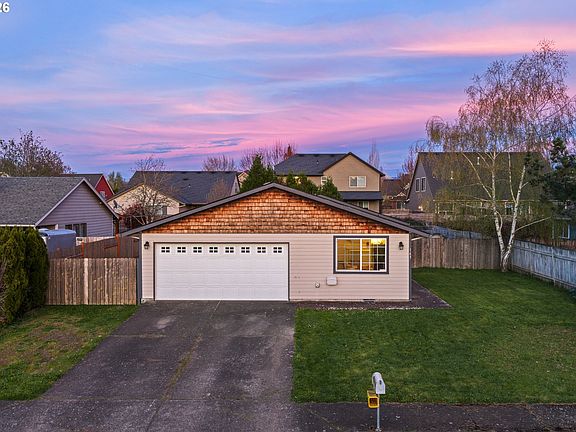 3rd image of 163 Indian Oak Ct