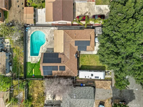 2479 Victoria St, San Bernardino, CA 92410