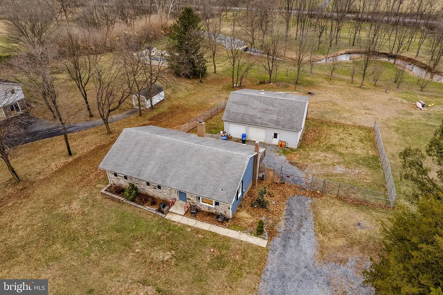 89 Cross Key Rd photo 1