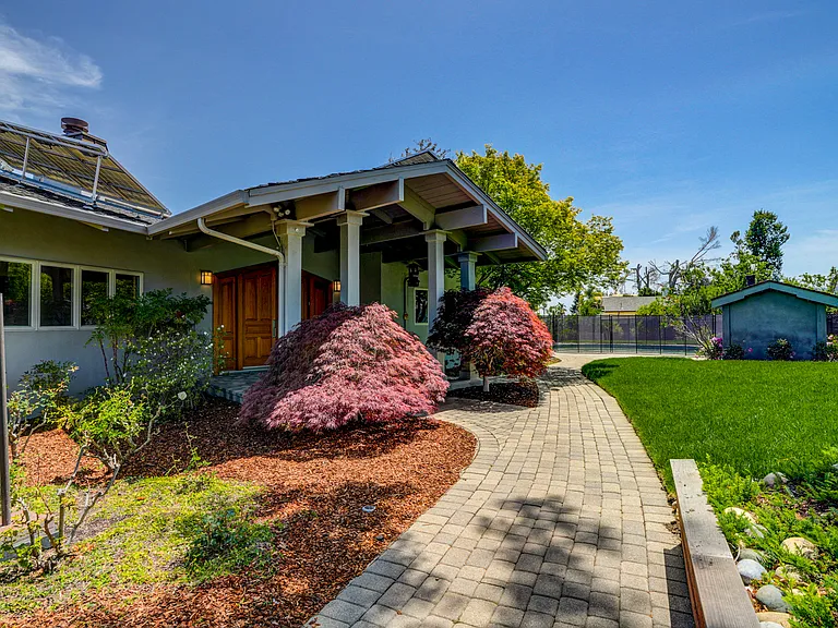 This tranquil home is located at the end of a cul-de-sac featuring a sparkling pool at the front and a wonderful rear upper deck beckoning for entertainment or relaxation, offering a spectacular view of the bay.