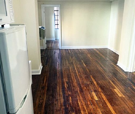 2nd image of 320 E 42nd St APT 318