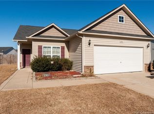 695 Broad Dr, Raeford, NC 28376