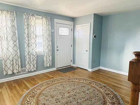 5th image of 7101 Eastbrook Ave
