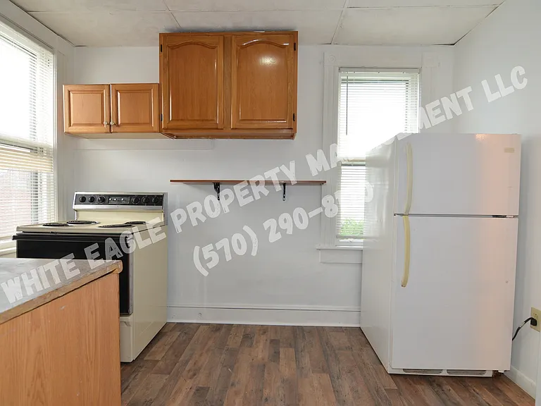 208 Olyphant Ct #A — Photo 13