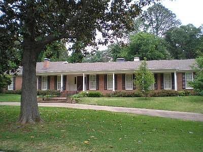 1st image of 3416 Woodbine Blvd