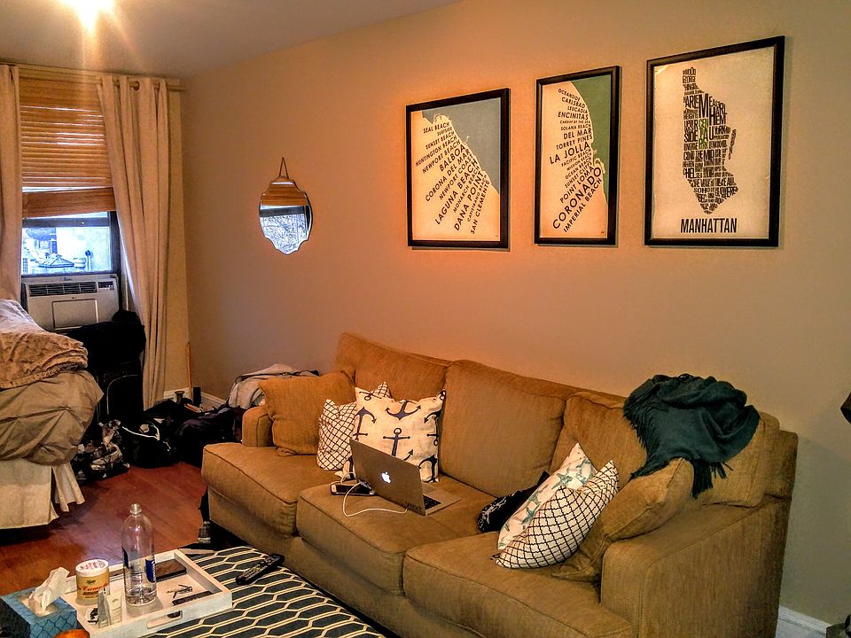 2nd image of 444 W 48th St APT 2F
