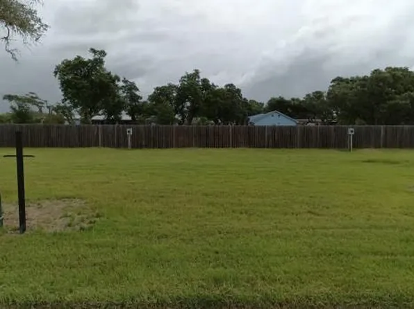 1406 W Corpus Christi St Unit 74, Rockport, TX 78382