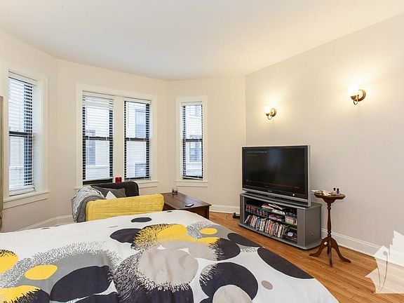 4th image of 4032 N Ashland Ave #Xw3