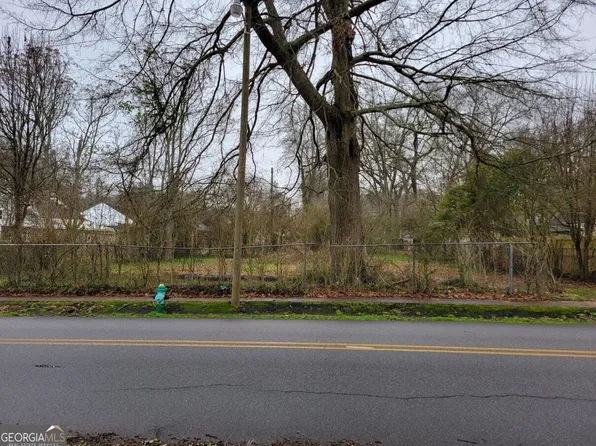 301 Green Ave, Hogansville, GA 30230