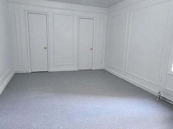 4th image of 731 Gerard Ave APT 2F