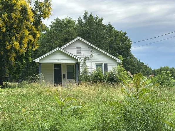 15904 E T C Lea Rd, Independence, MO 64050