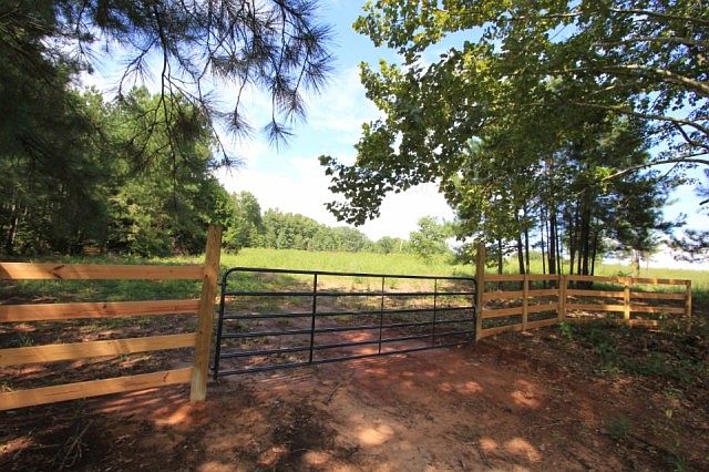 2nd image of S Gates Rd