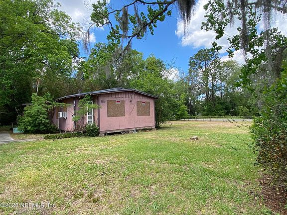5th image of 7978 SISKIN Avenue