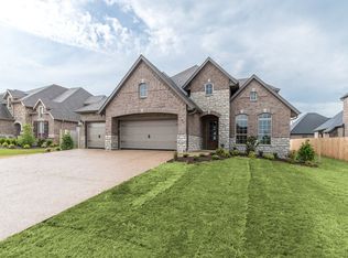 1504 SW Manhattan Ave, Bentonville, AR 72713