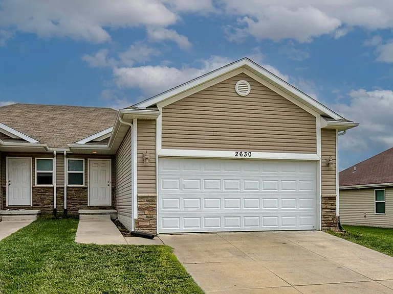 2630 W Timberlake Dr #34 — Photo 16