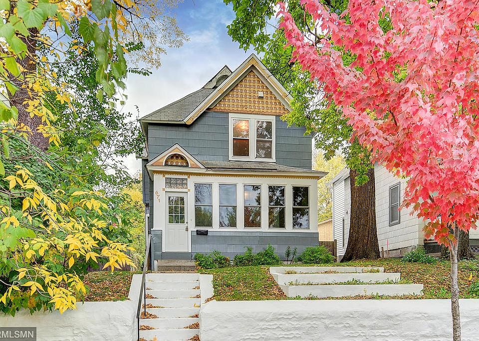 1st image of 671 Magnolia Ave E