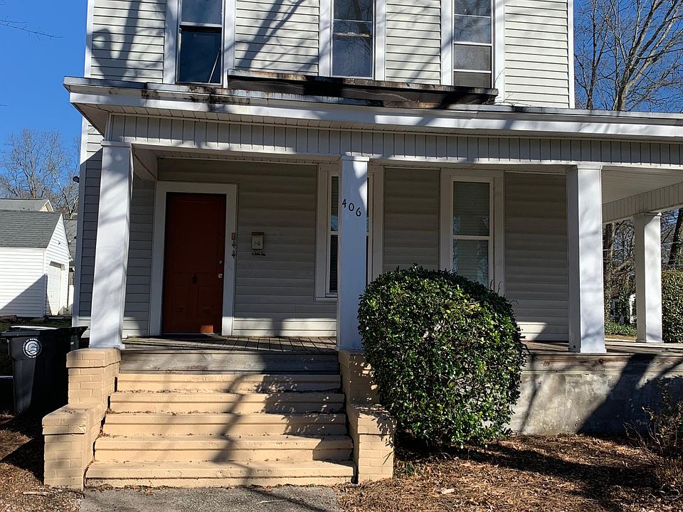 Front porch on 406 Prior Street