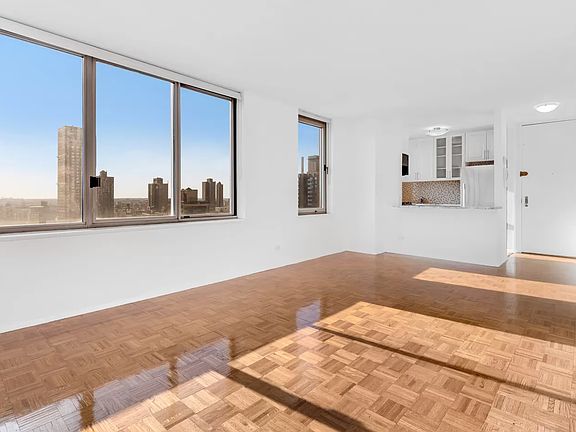 2nd image of 200 E 89th St APT 23F