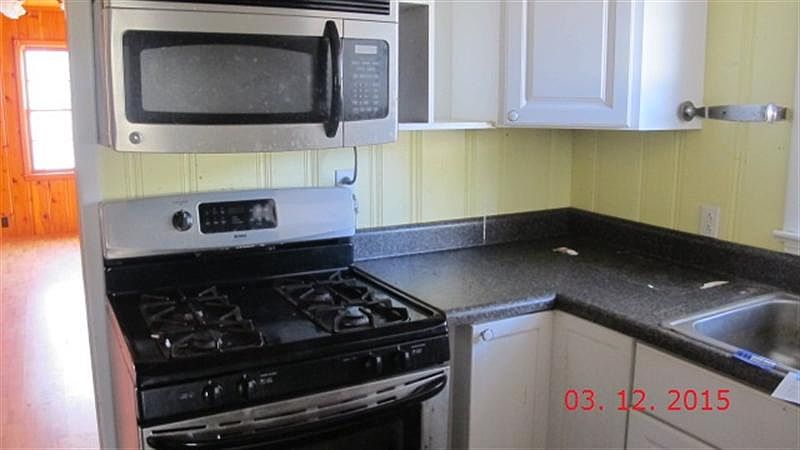 2nd image of 120 Carolina Dr