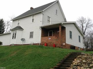 1831 Ferndale Rd NW, Canton, OH 44709