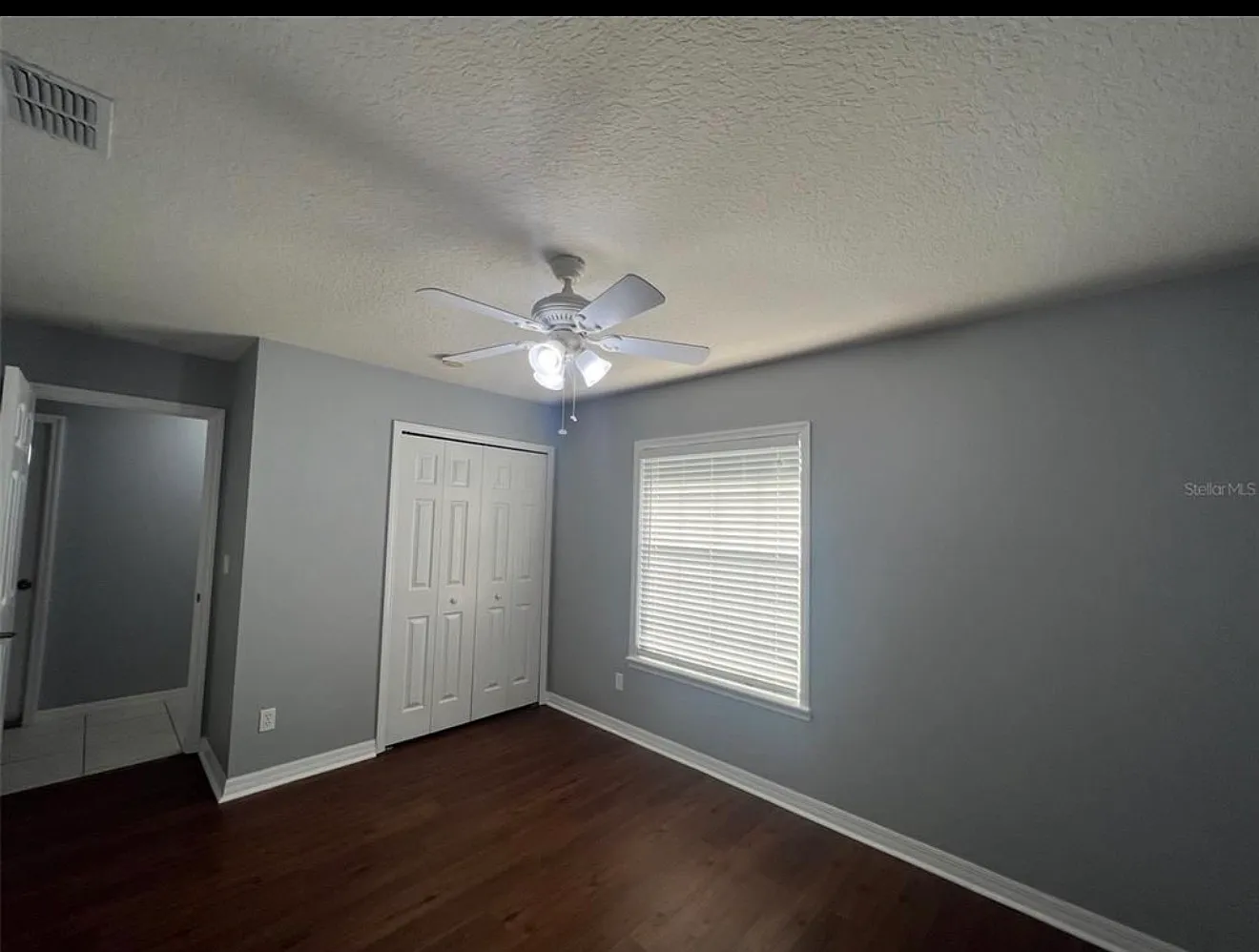 2 bed, $1,300 — Photo 4