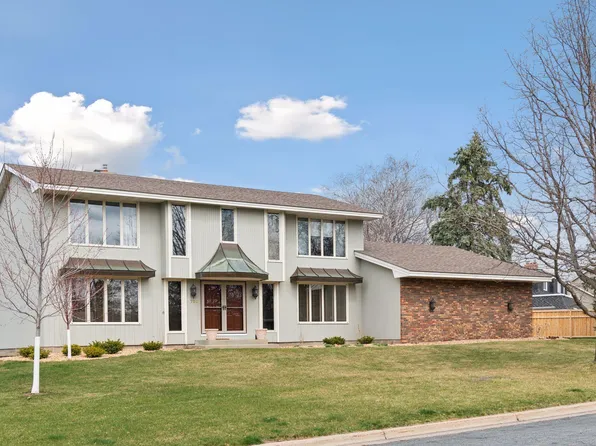 721 Stanwich Ln, Mendota Heights, MN 55118