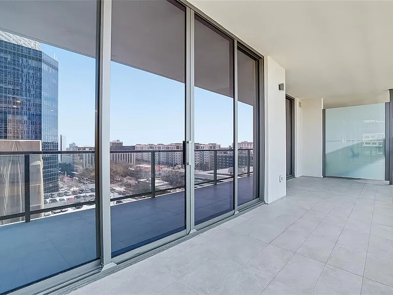 275 1st Ave S #1008 — Photo 22