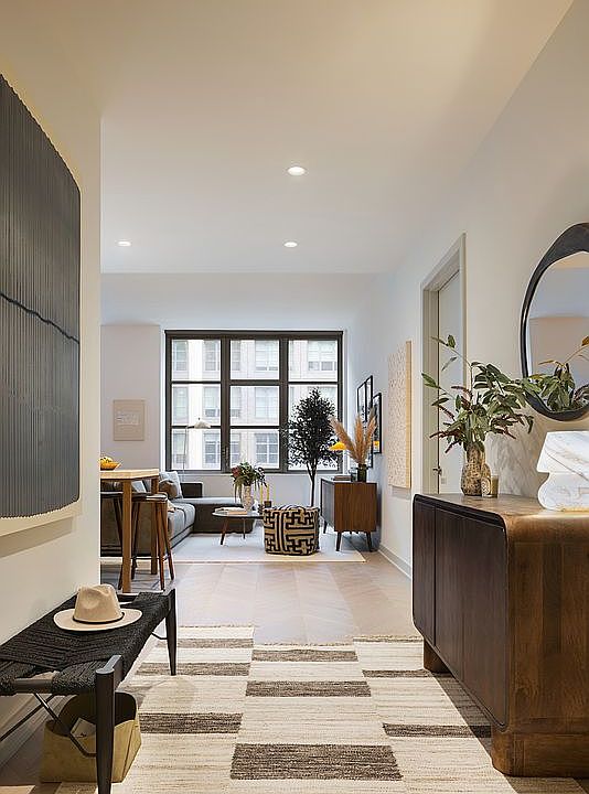 1st image of 115 York St #7D