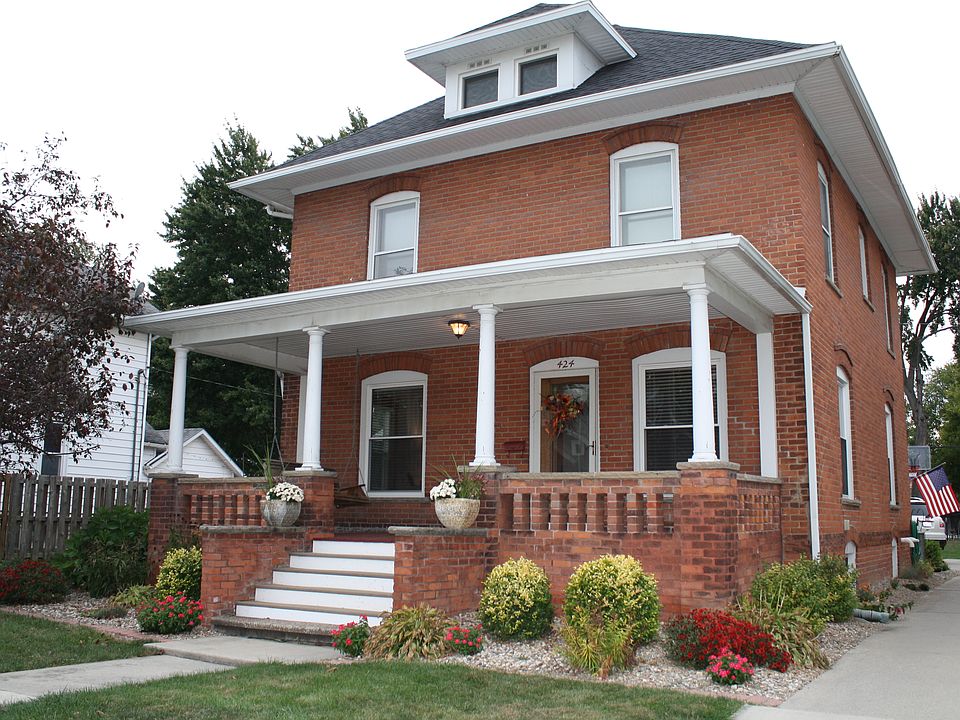 1st image of 424 W Washington St