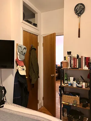 Rented by LJ Sloane Management | media 37