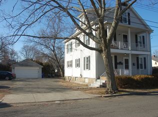 24 Davis St #2, Springfield, MA 01104